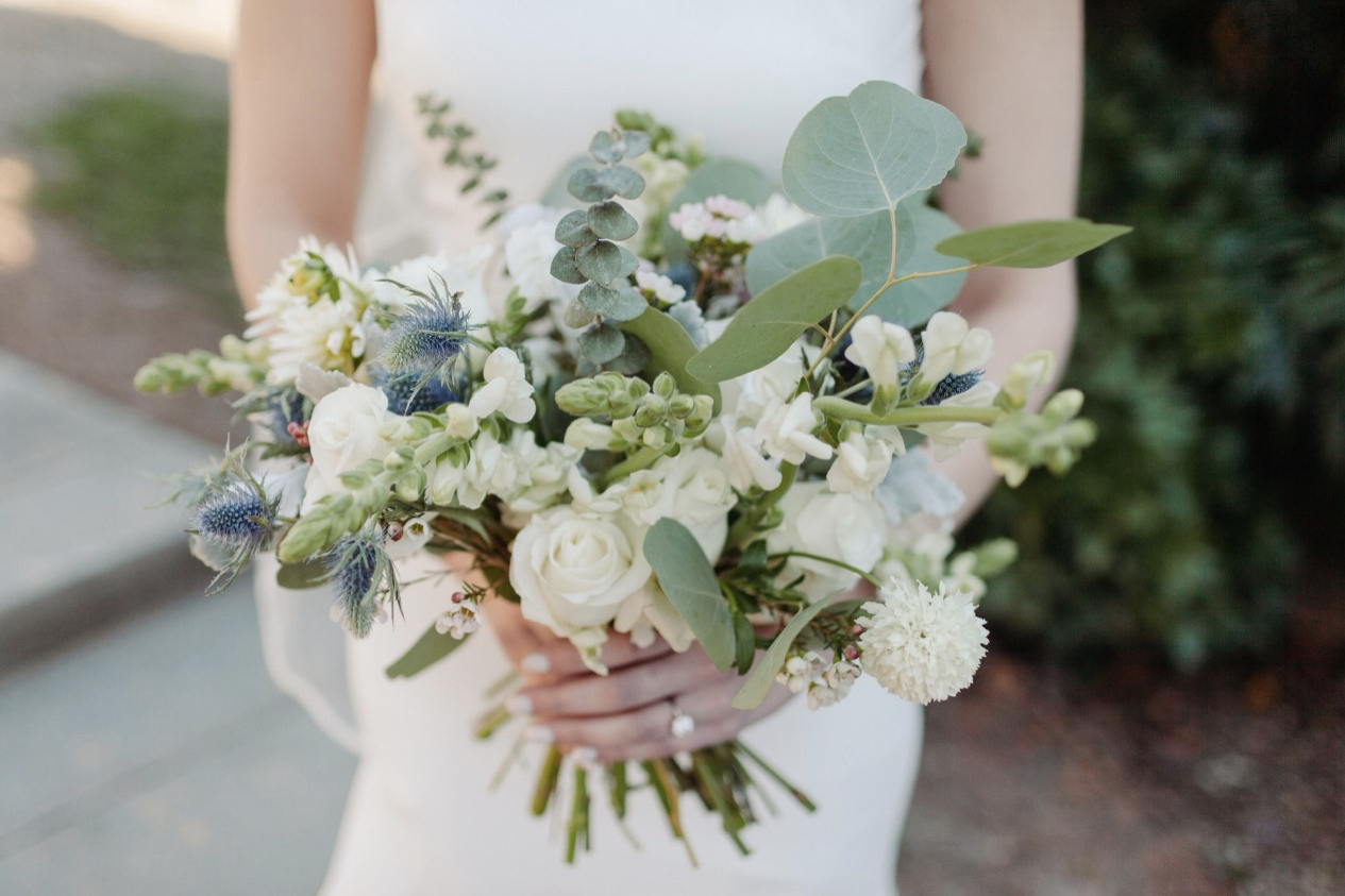 Winter Florida Wedding Trends and Flowers